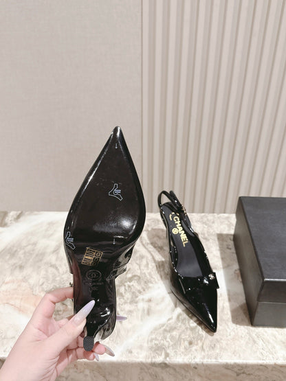 CC HIGH SLINGBACK IN BLACK LAMBSKIN WITH BOW ATTACHED