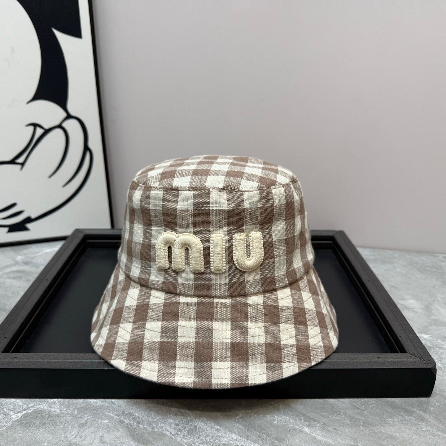 MM BUCKET CHECKED PATTERN WITH LOGO