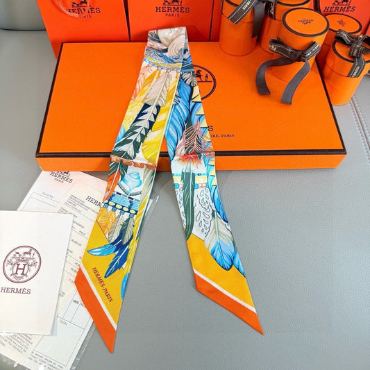 HERMES 25S NECKERCHIEF 86 IN SILK 991556
