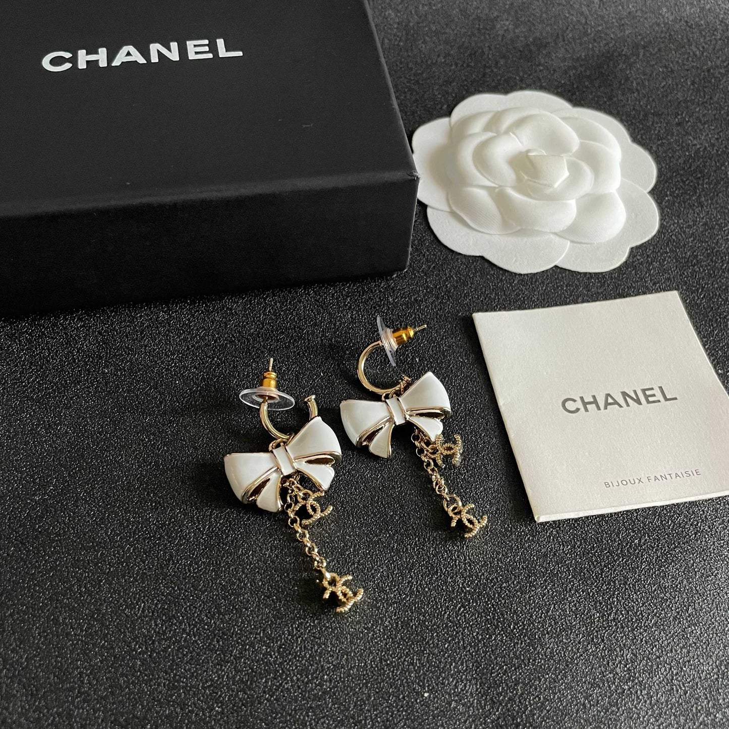 CHANEL 26S DOUBLE C LOGO WHITE ENAMEL BOW & CHAIN DROP HOOP EARRINGS IN GOLD METAL 629182