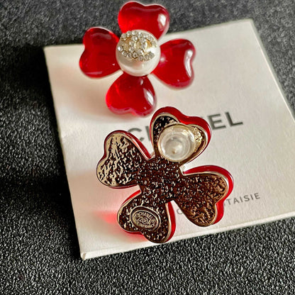 CHANEL 26S DOUBLE C CRYSTAL LOGO RED ENAMEL FLOWER STUD EARRINGS IN GOLD METAL 629185