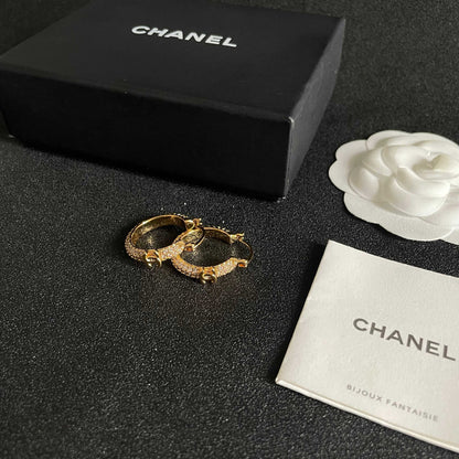 CHANEL 26S DOUBLE C LOGO FULL PAVE CRYSTAL HOOP EARRINGS IN GOLD METAL 630068