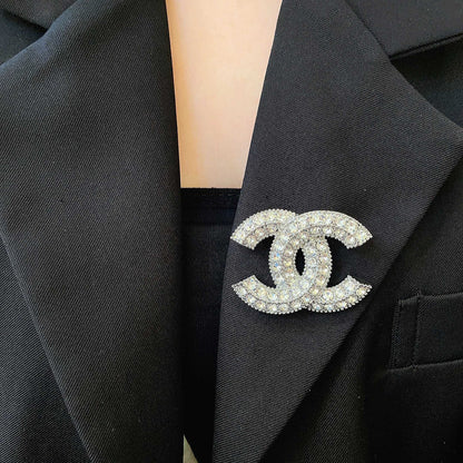 CHANEL 26S DOUBLE C LOGO FULL PAVE CRYSTAL BROOCH IN SILVER METAL 630080