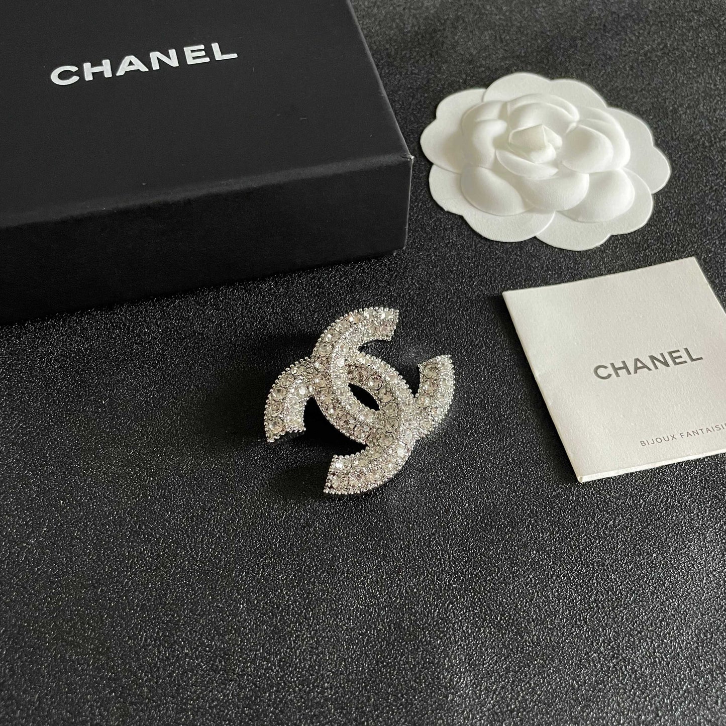CHANEL 26S DOUBLE C LOGO FULL PAVE CRYSTAL BROOCH IN SILVER METAL 630080