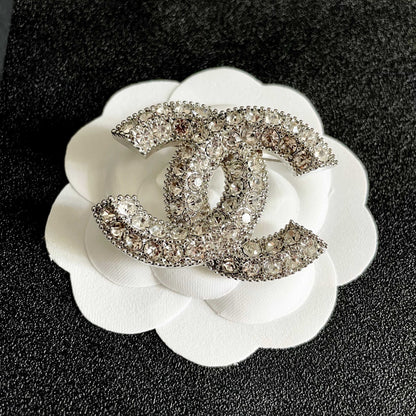 CHANEL 26S DOUBLE C LOGO FULL PAVE CRYSTAL BROOCH IN SILVER METAL 630080