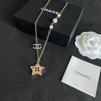 CHANEL 26S DOUBLE C LOGO CRYSTAL & STAR CHARM PEARL CHAIN NECKLACE IN GOLD METAL 629885