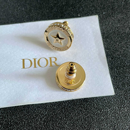 CD 26S STAR MEDALLION LOGO STUD EARRINGS IN WHITE ENAMEL & GOLD TONE METAL 631812