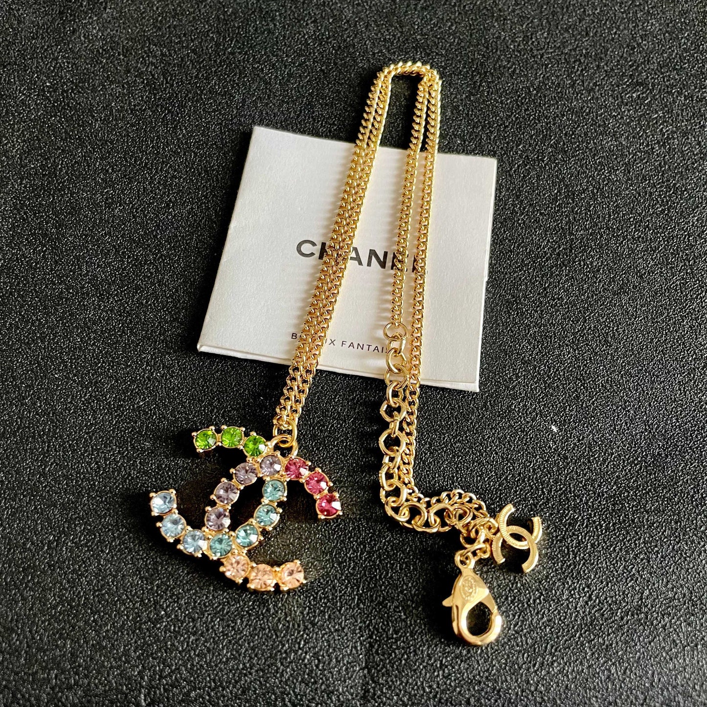 CHANEL 26S DOUBLE C LOGO MULTICOLOR CRYSTAL STATEMENT PENDANT NECKLACE IN GOLD METAL 633295