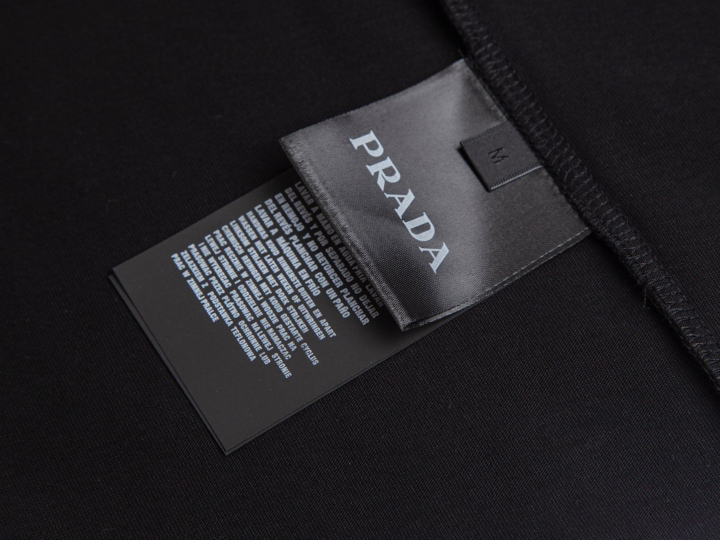PRADA 26S T-SHIRT 765