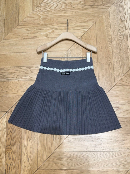 MIUMIU 26S PLEATED KNIT SKIRT 950