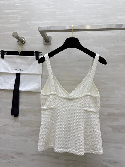 CHANEL WHITE SPAGHETTI STRAP TOP 265024