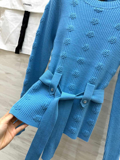 CHANEL 26S SWEATER 675