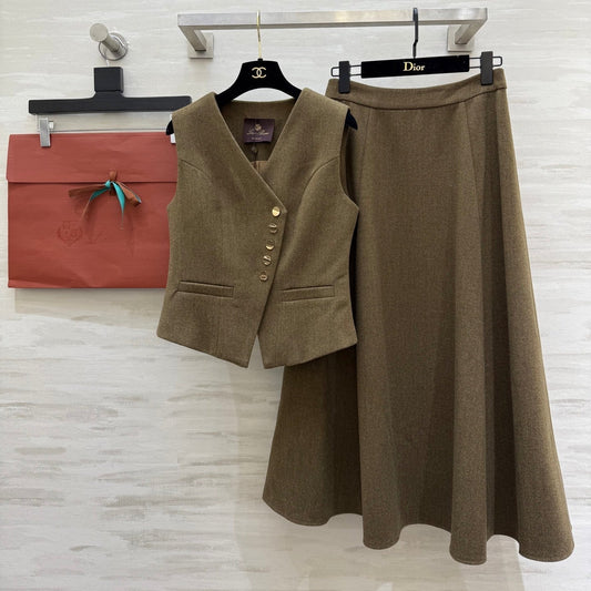 LP 26S VEST & SKIRT SET 446