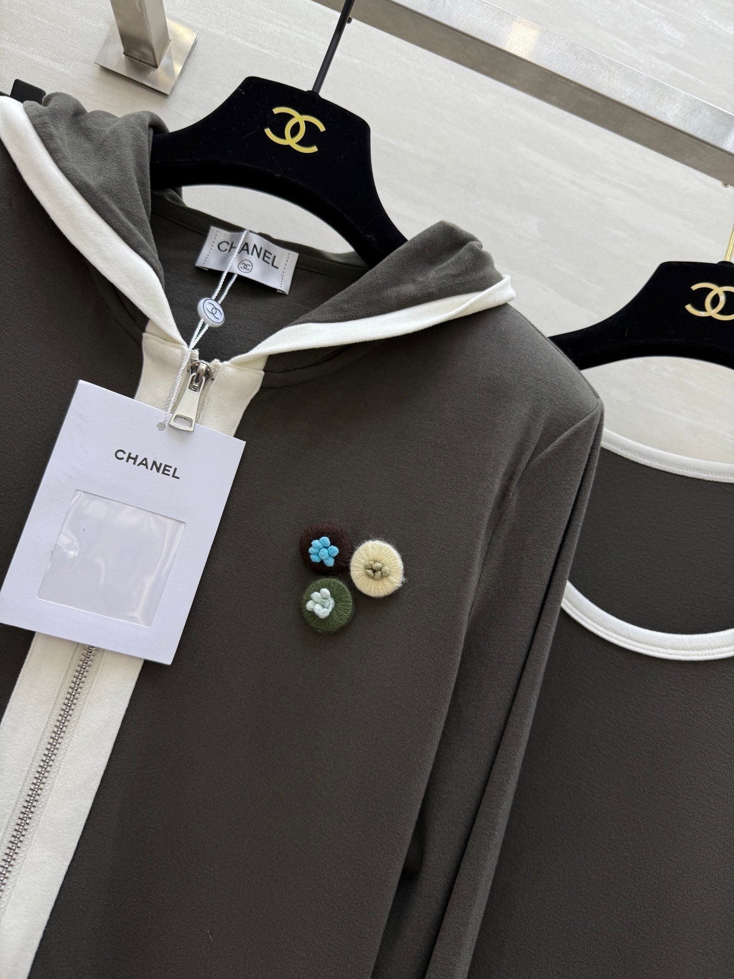 CHANEL 26S JACKET AND SLEEVELESS DRESS SET 960