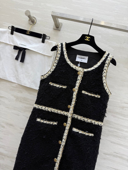 CHANEL 26S WOOL DRESS 924