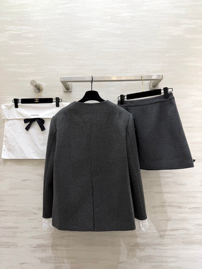 CHANEL 26S WOOL JACKET AND SKIRT SET 870