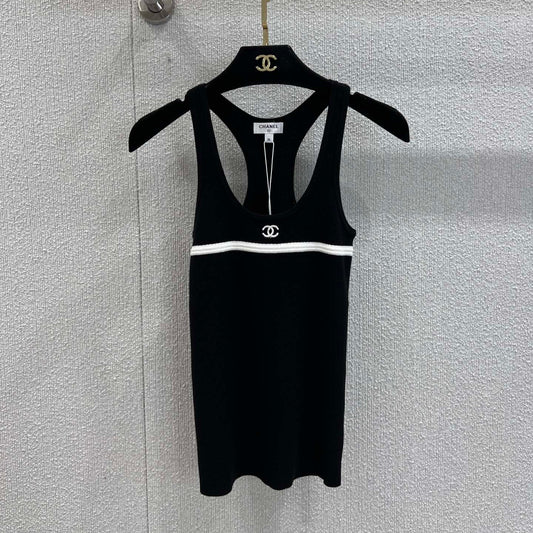 CHANEL SLEEVELESS TOP STYLE 66