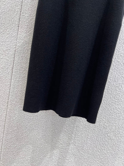 CHANEL SLEEVELESS TOP STYLE 66