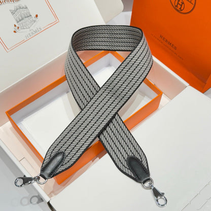 25S HERMES BAG STRAP GRAY AND BLACK PATTERN 85 IN CANVAS SILVER HARDWARE