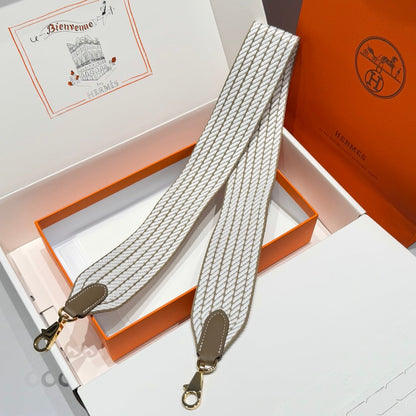 25S HERMES BAG STRAP BROWN AND WHITE PATTERN 85 IN CANVAS GOLD HARDWARE