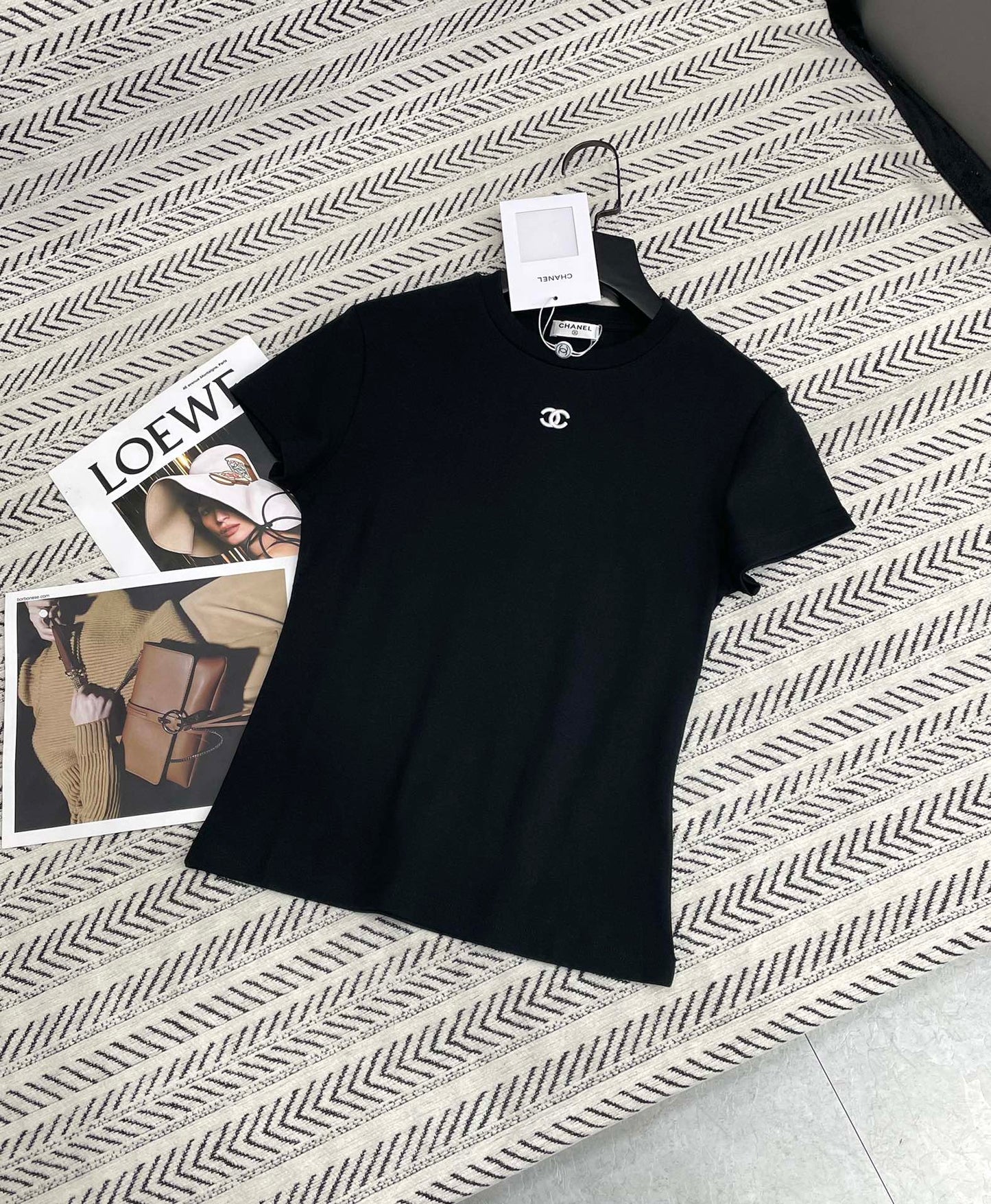 CHANEL T-SHIRT STYLE 77