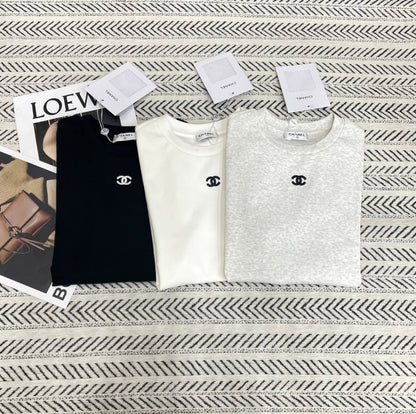CHANEL T-SHIRT STYLE 77