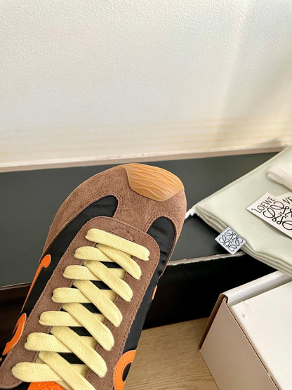 LOEWE 26S BALLET RUNNER 2.0 IN DARK BROWN SUEDE AND BLACK NYLON