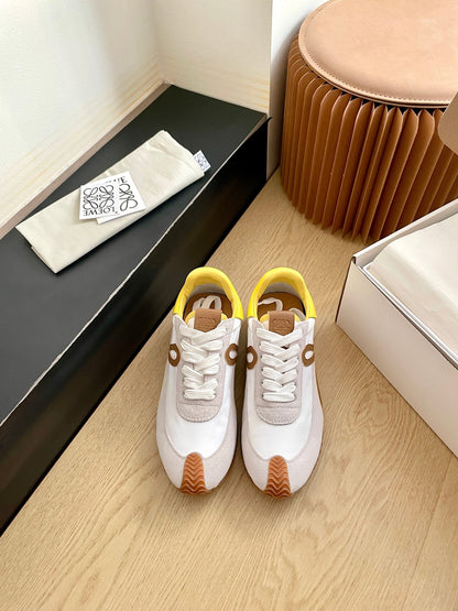 LOEWE 26S FLOW RUNNER SNEAKER IN LIGHT GRAY SUEDE AND YELLOW SHEEPSKIN