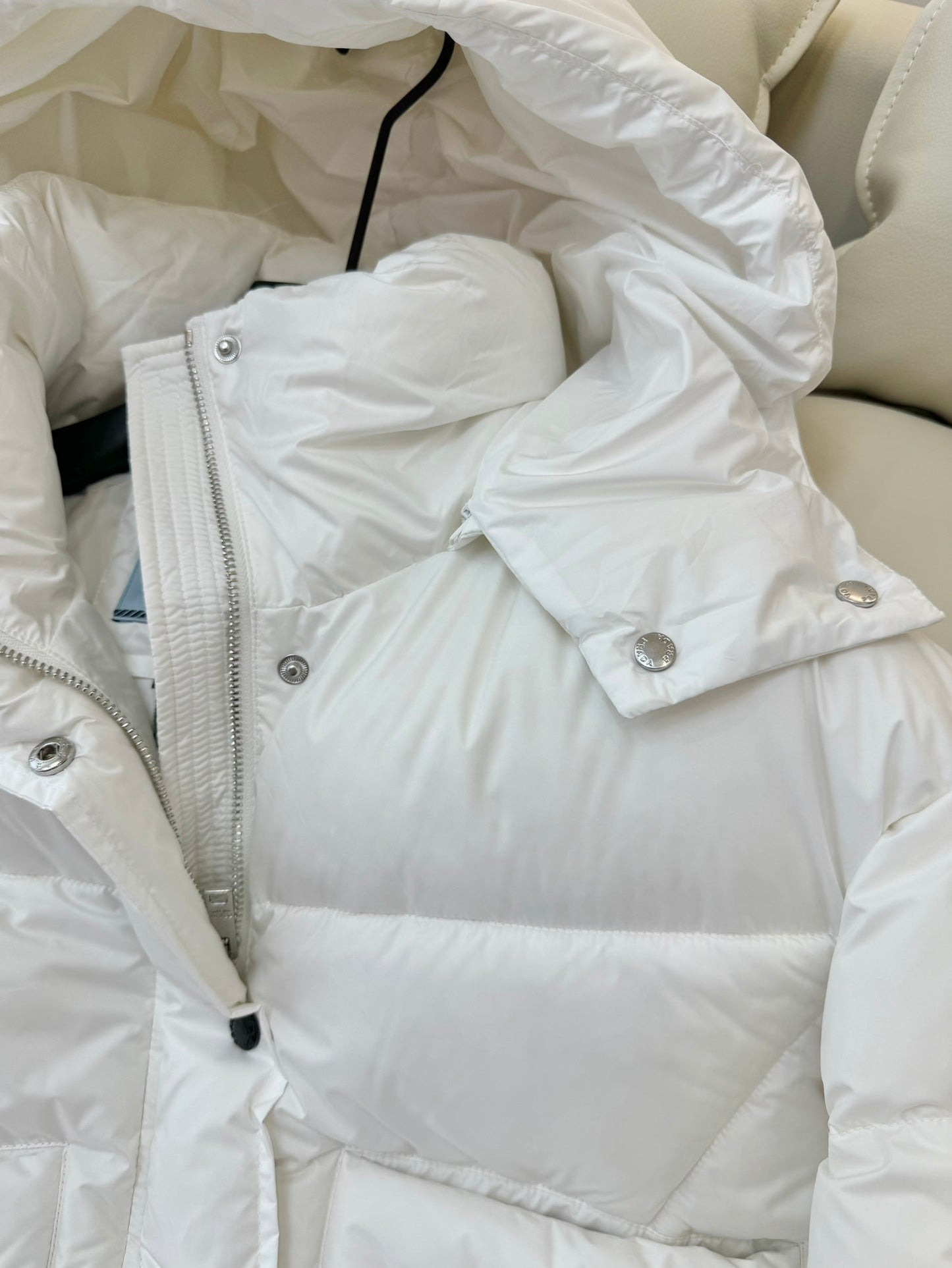 PRADA 25S DOWN JACKET 427