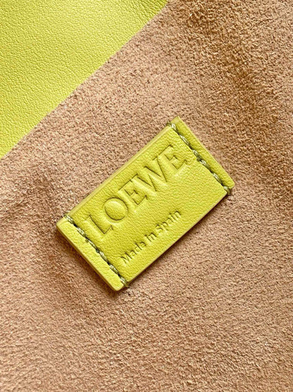 LOEWE 25S LARGE FLAMENCO CLUTCH BAG 30 IN LIME GOLD CALFSKIN