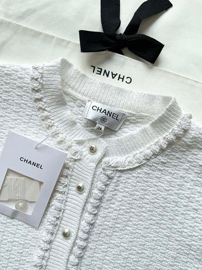 Chanel 25P Long-Sleeve Top White Tweed Pearl Buttons 237299