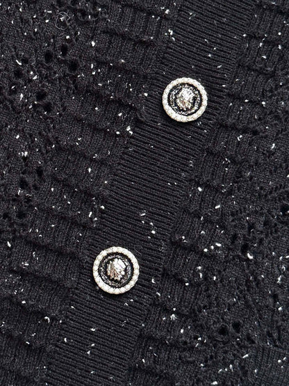 CHANEL SWEATER STYLE 82