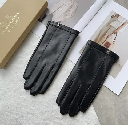 GLOVES IN BLACK LAMBSKIN 439186