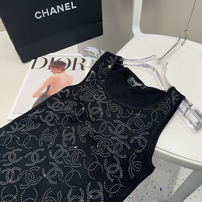 SLEEVELESS TOP 643223 IN BLACK COTTON EMBOSSED LOGO