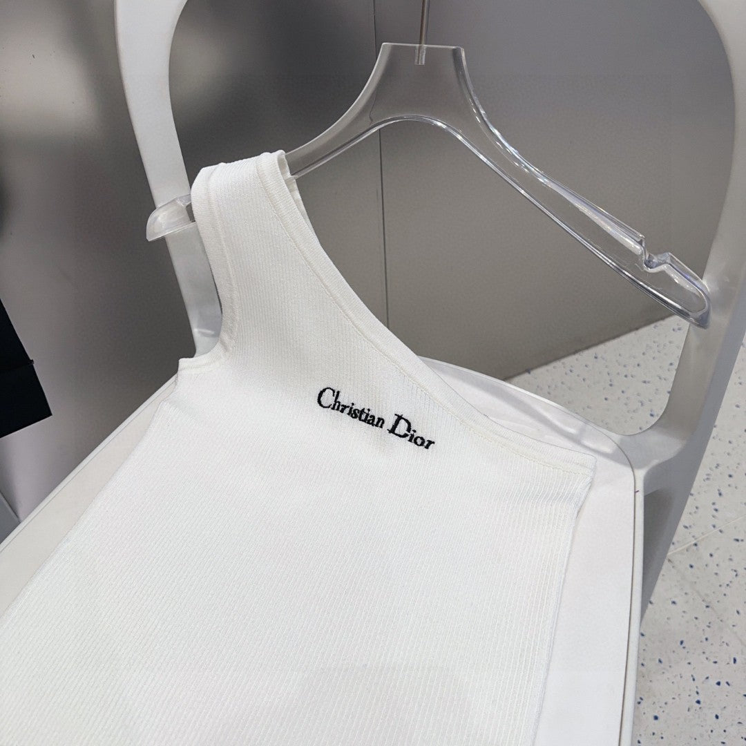 ONE SHOULDER TOP 633200 IN WHITE COTTON