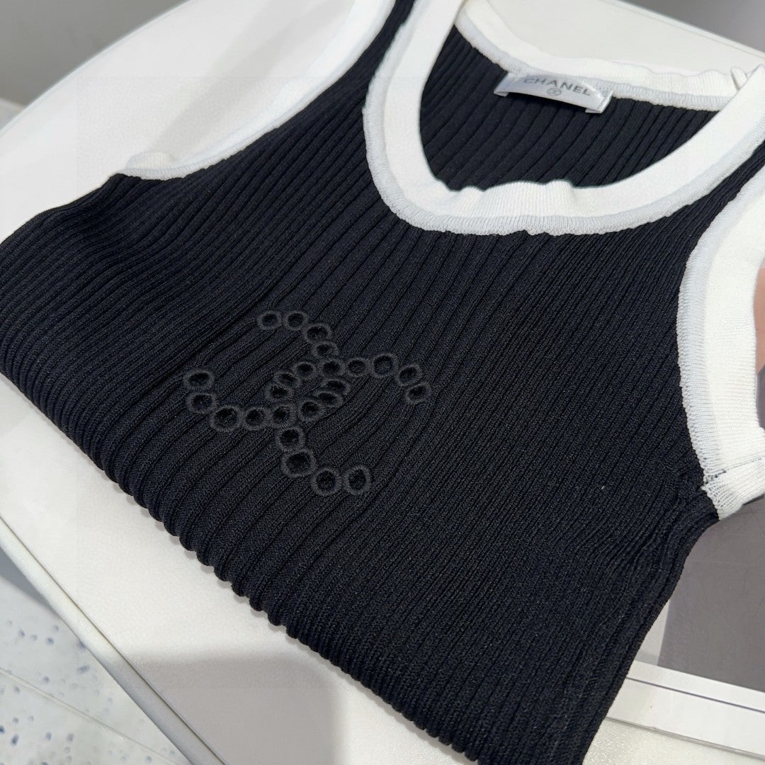 TANK TOP 643225 IN BLACK AND WHITE COTTON RIBBED KNIT