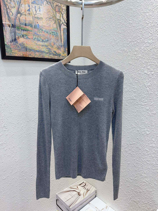 MIUMIU SWEATER STYLE 721
