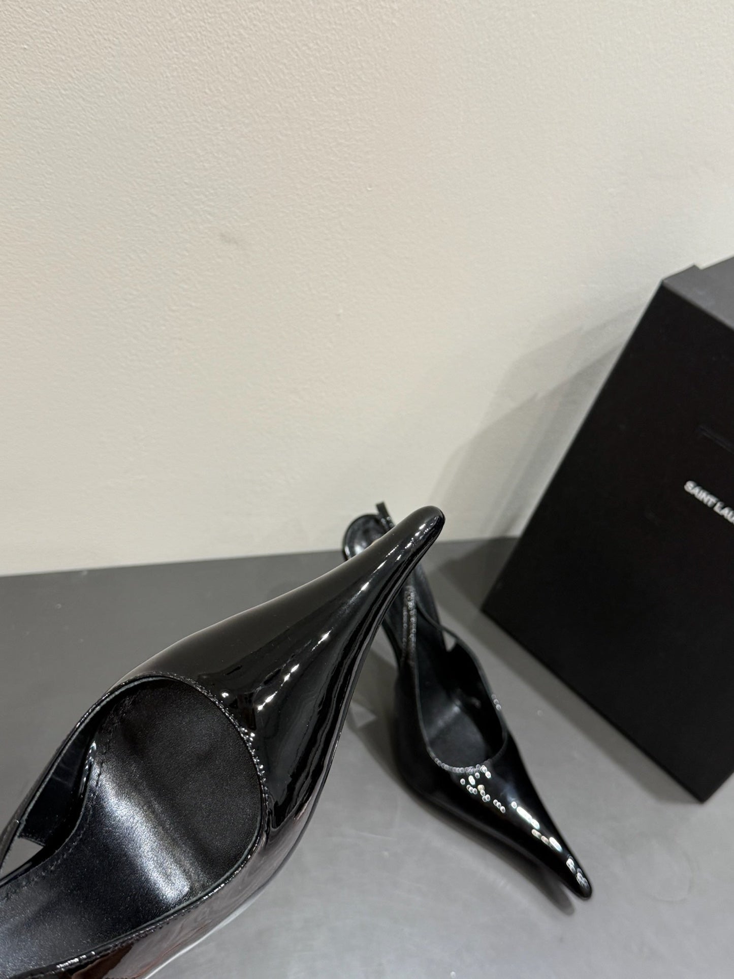 YSL HIGH SLINGBACK 25S IN BLACK GLOSSY LAMBSKIN