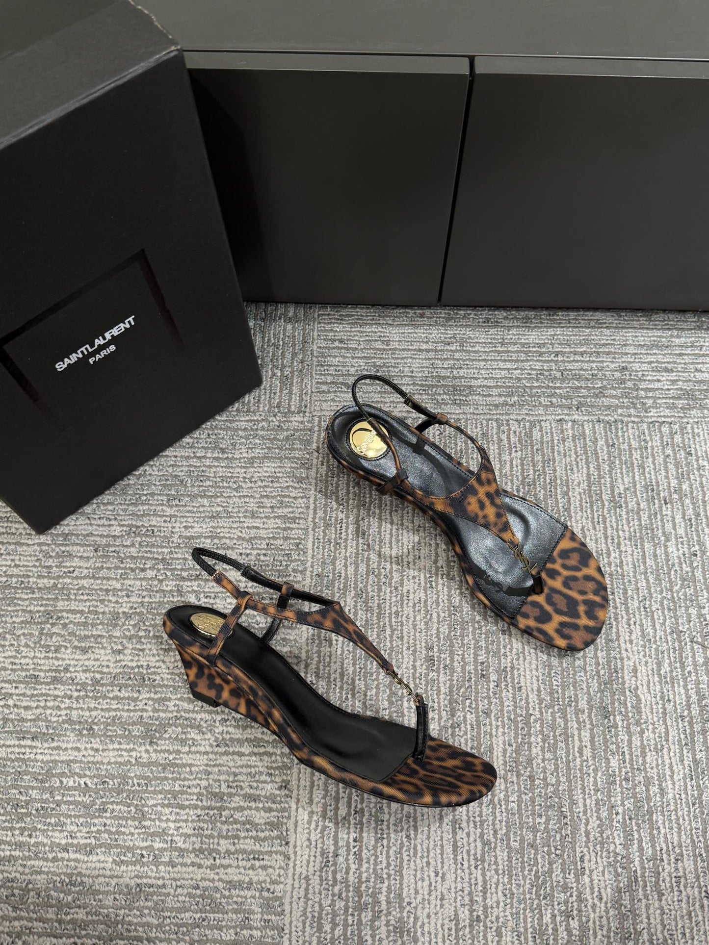 YSL WEDGE THONG SANDALS 25S IN LEOPARD LAMBSKIN WITH GOLD HARDWARE