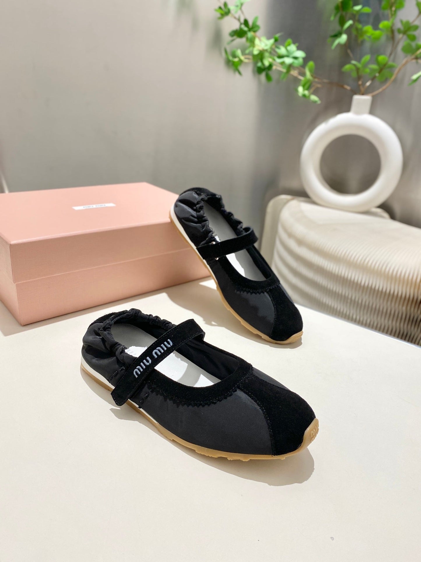 MIUMIU 26S RUCHES NAPPA BALLERINAS IN BLACK SUEDE AND FABRIC