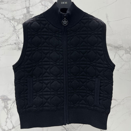 DIOR 26S DIAMOND-PATTERN KNIT VEST 946