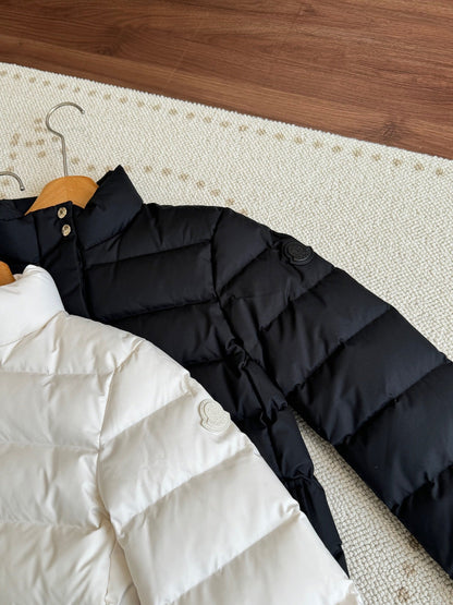 MONCLER 25S LIGHTWEIGHT STAND-COLLAR DOWN JACKET 221