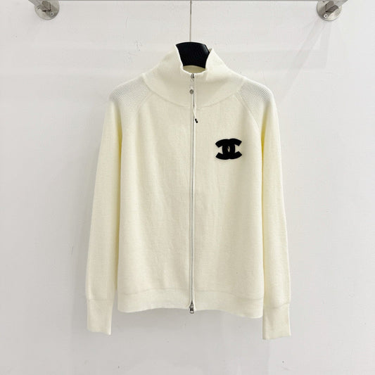 CHANEL 26S KNITTED CARDIGAN 737