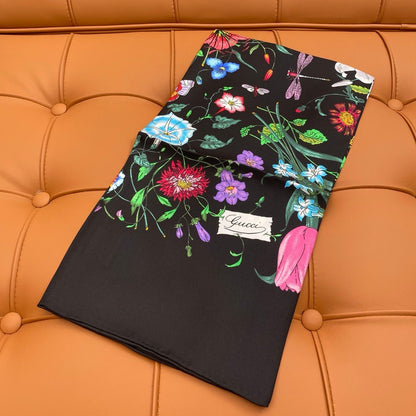 GUCCI 25S SCARF 90 IN SILK 718505