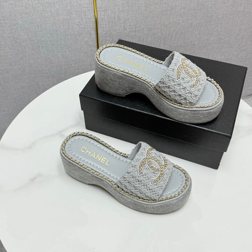 CC WEDGE SOLE SANDALS 25S IN DUSTY BLUE GREY FABRIC WITH LOGO