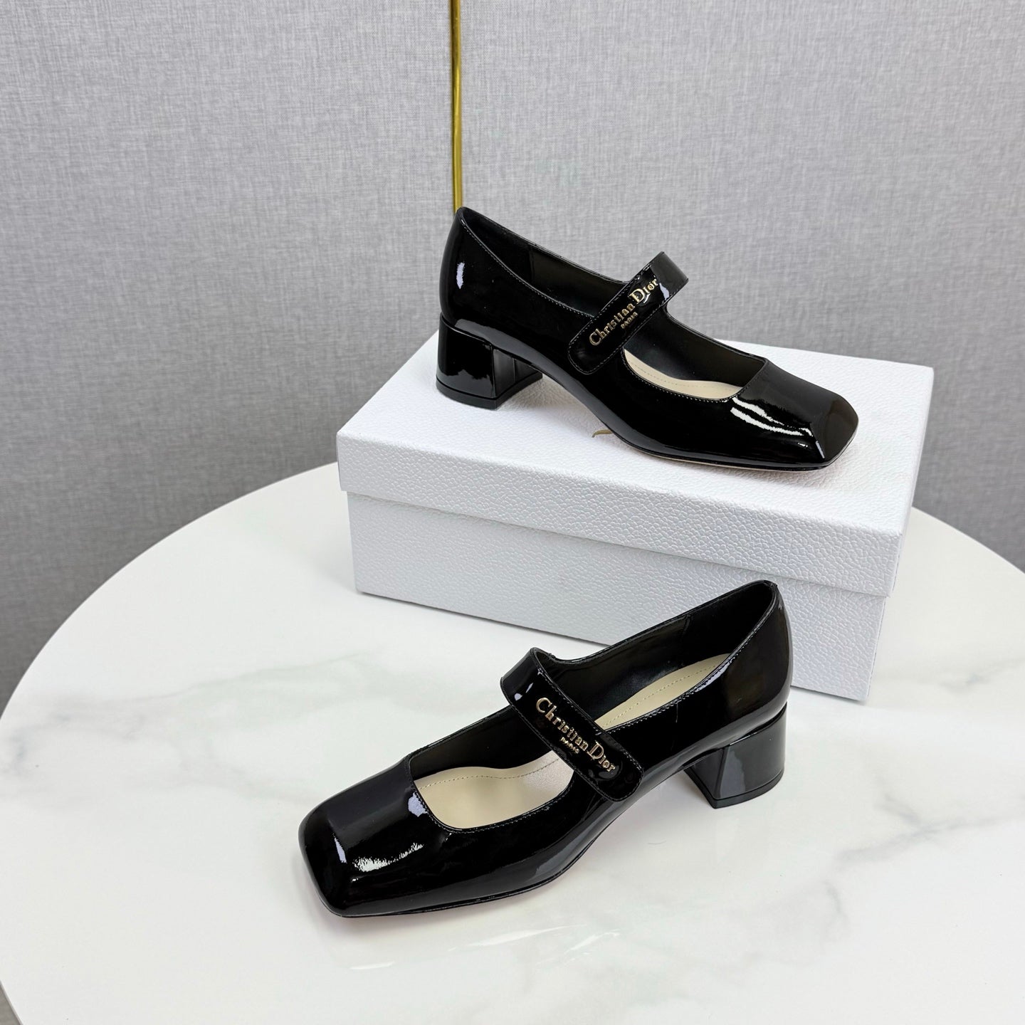 DIOR 26S MARY JANE HIGH HEELS 40MM IN BLACK PATENT CALFSKIN GOLD HARDWARE