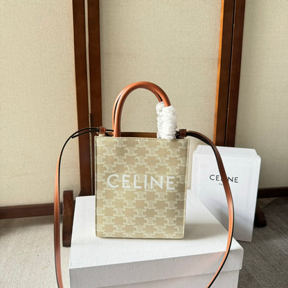 CP BAG MINI 21 VERTICAL CABAS BEIGE IN TRIOMPHE CANVAS