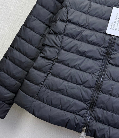 MONCLER 25S JACKET IN BLACK 046