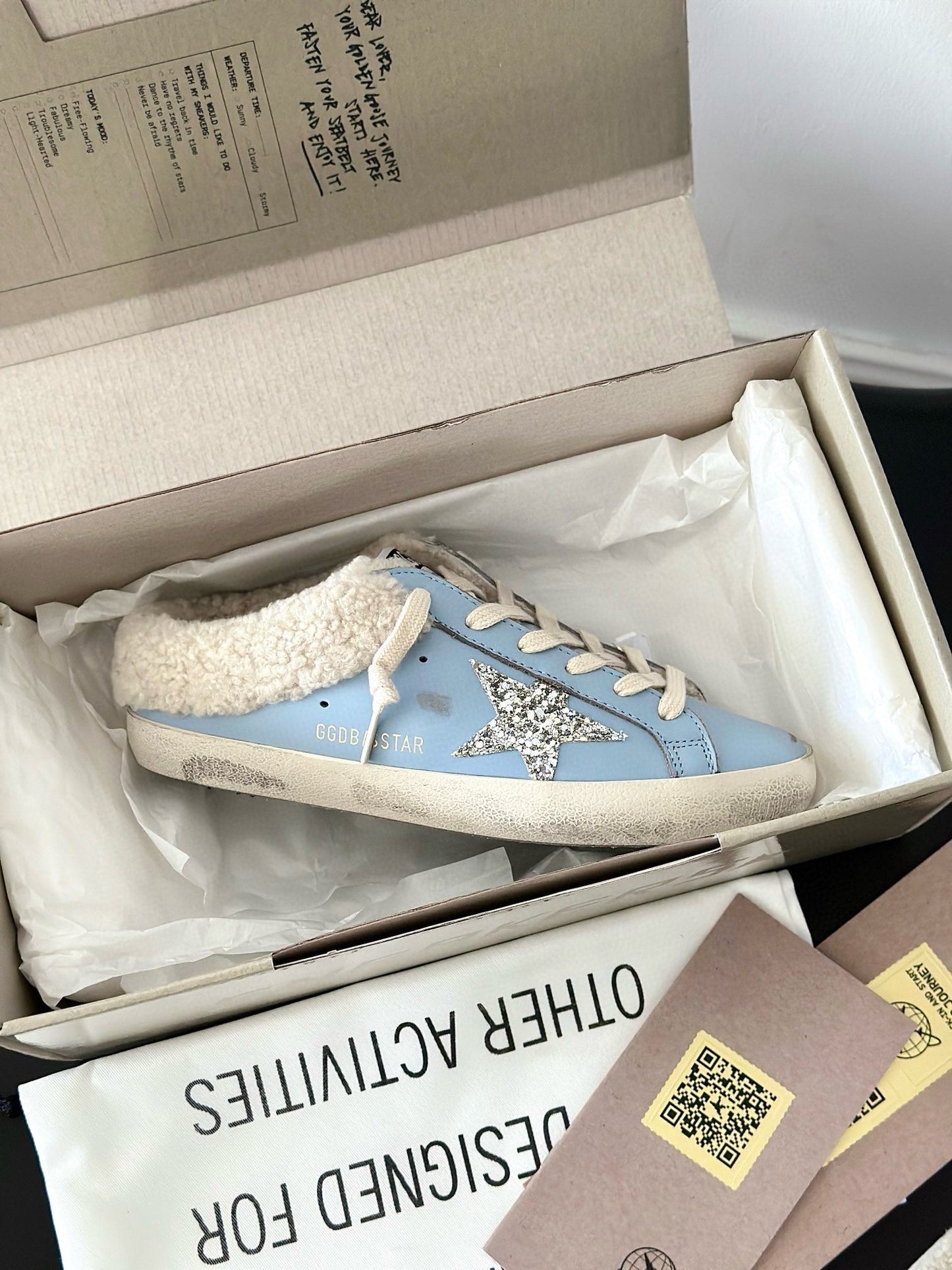 SUPER-STAR SABOTS IN BLUE CALFSKIN WITH GLITTER WHITE STAR