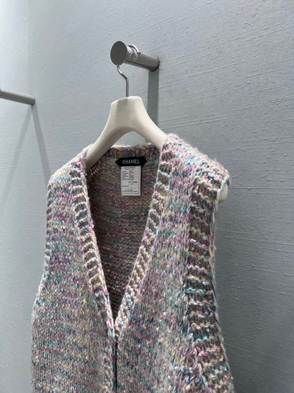 CHANEL 25S WOOL VEST 298